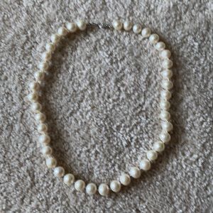 Pearl necklace - costume jewelry